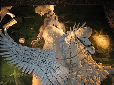 bergdorf holiday windows 2010 006